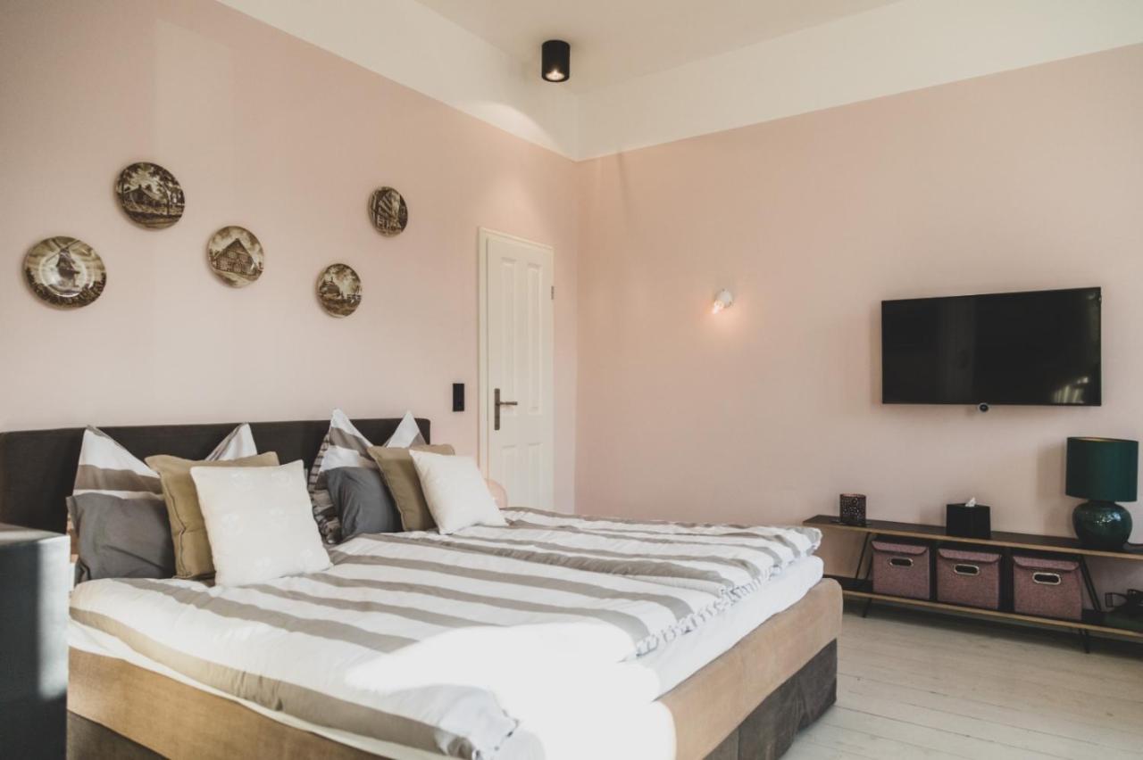 Logierhaus M Apartment Esens Luaran gambar
