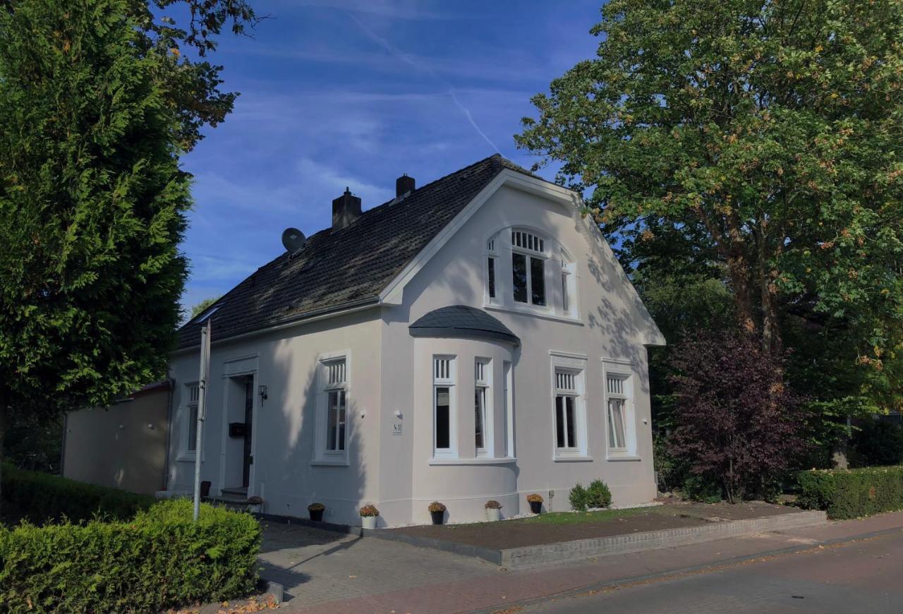 Logierhaus M Apartment Esens Luaran gambar