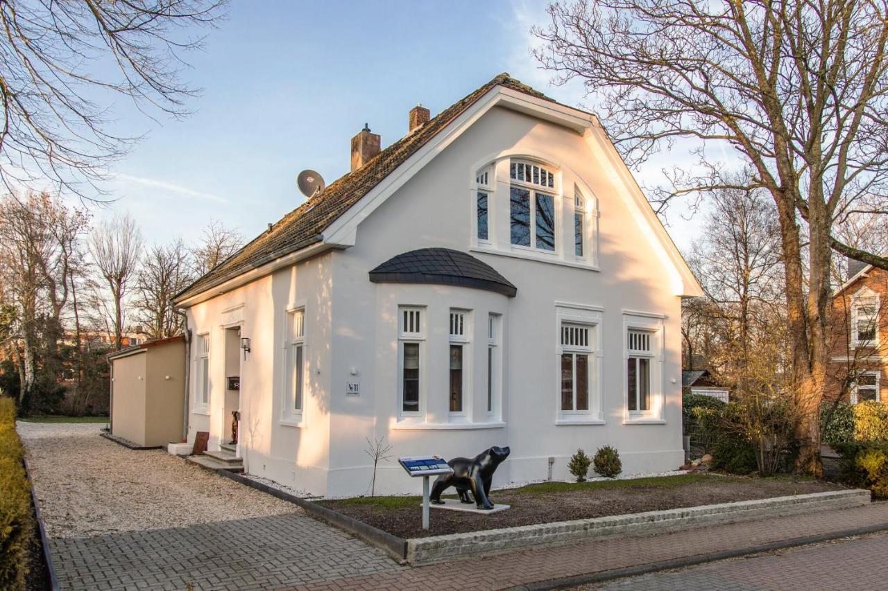 Logierhaus M Apartment Esens Luaran gambar